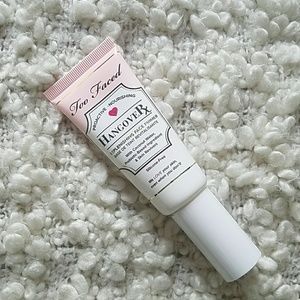 TOO FACED hangover replenishing face primer